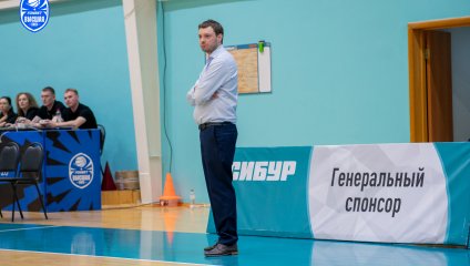 «Нефтехимик» терпит крупное поражение в 1/4 финала от «Русичей»