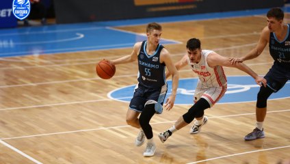 «Динамо-2» празднует победу над «Чебоксарскими Ястребами» в субботнем матче