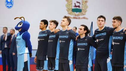 «Динамо-2» празднует победу над «Чебоксарскими Ястребами» в субботнем матче