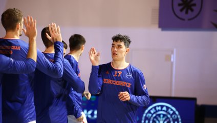 Уфимское  «Динамо» разгромило дома «Новосибирск»