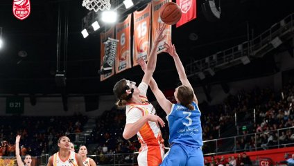 УГМК обыграл «Самару» на своём паркете