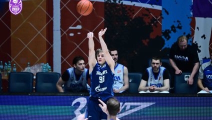 «Зенит»-2 уступает «Югре» на домашней площадке