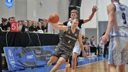 Уверенная победа хозяев в Екатеринбурге