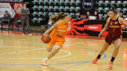 "Надежда" начала новый чемпионат с убедительной победы