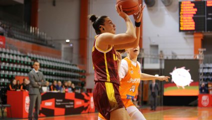 "Надежда" начала новый чемпионат с убедительной победы