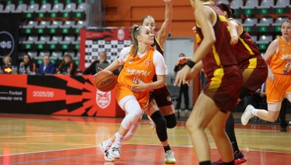 "Надежда" начала новый чемпионат с убедительной победы