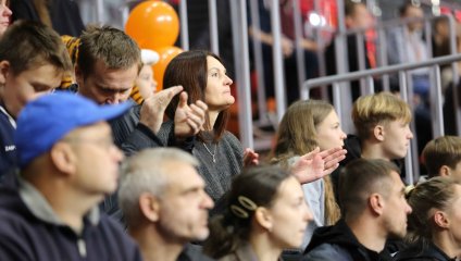 "Надежда" начала новый чемпионат с убедительной победы