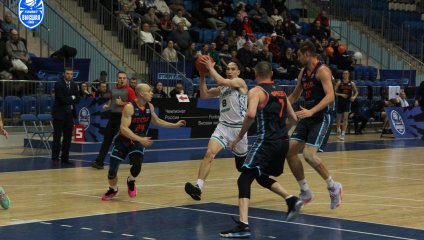 «Десна» берёт реванш у «Нефтехимика»