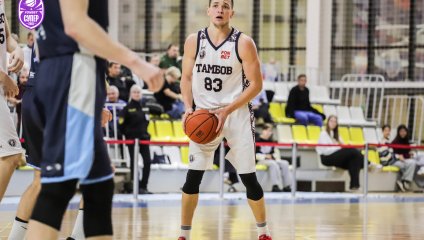 "Тамбов" терпит поражение от уфимского "Динамо"