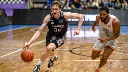 ЧБК продолжает доминировать на домашнем паркете