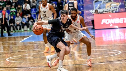 ЧБК продолжает доминировать на домашнем паркете