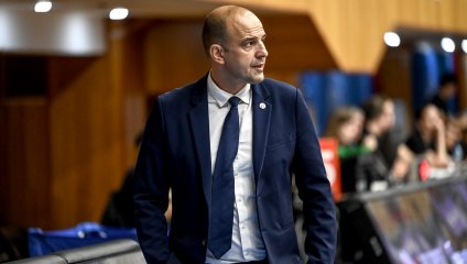 ЧБК продолжает доминировать на домашнем паркете