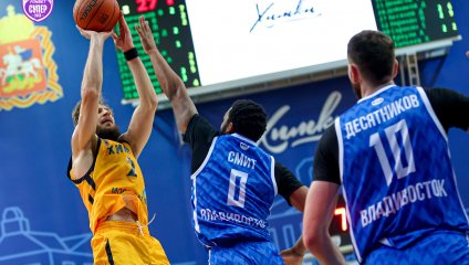 Химчане уступили дома "Динамо" из Владивостока