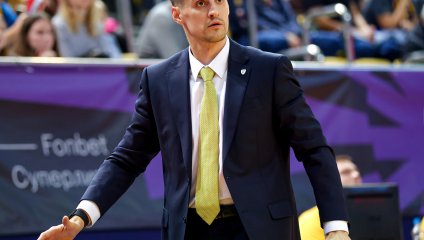 Химчане уступили дома "Динамо" из Владивостока