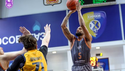 «Химки» уверенно переиграли «ЧБК»