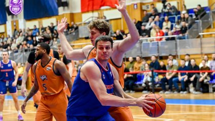 «ЧБК» уверенно выиграл у «Новосибирска»