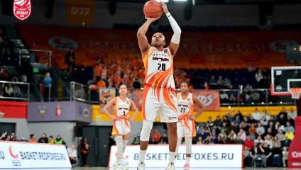 «Лисицы» хладнокровно обыграли «Надежду» в Екатеринбурге