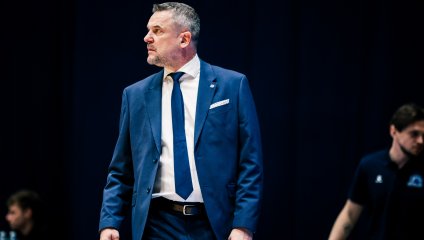 «Металлург» открыл сезон поражением от действующего чемпиона   