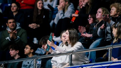 «Металлург» открыл сезон поражением от действующего чемпиона   