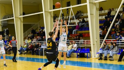 «Нефтехимик» обыгрывает «ЦСП-Химки» и продолжает победную серию