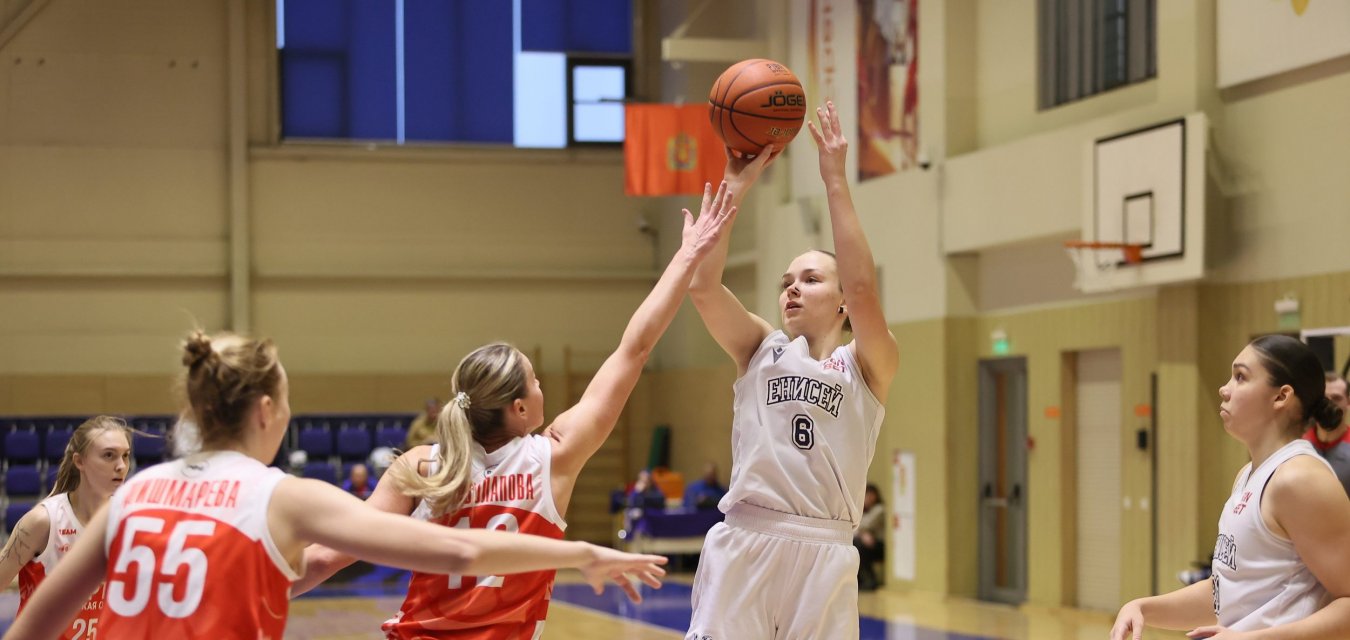 «Енисей-2» второй раз уступил «Спартаку»