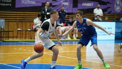 "Барнаул" дома уступил "Металлургу"