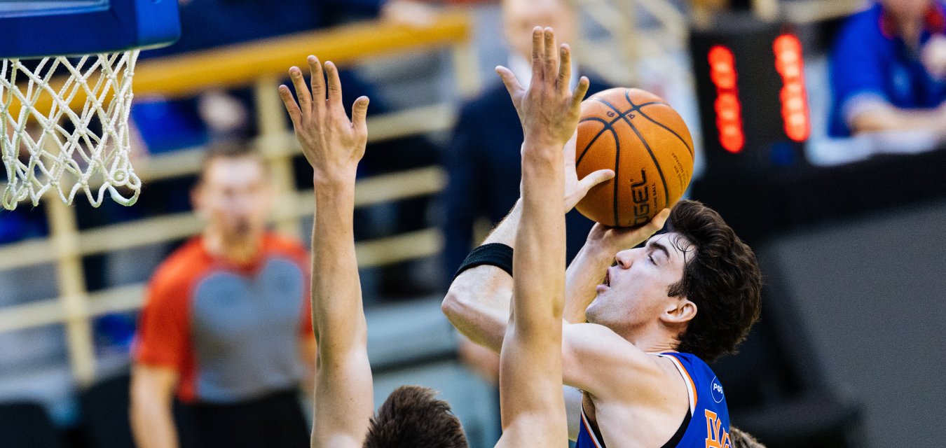 "Новосибирск" прерывает серию поражений