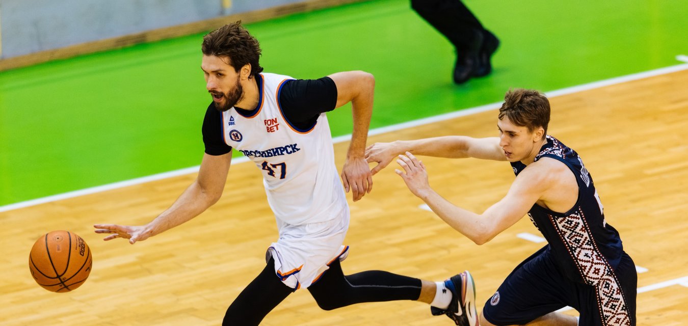 «Новосибирск» перевернул игру с «Тамбовом»