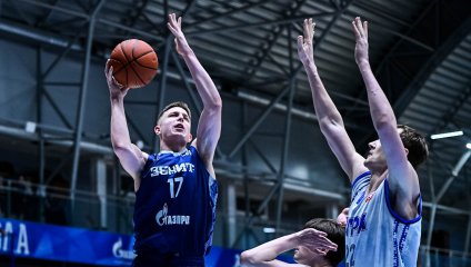 «Зенит»-2 уступает «Югре» на домашней площадке