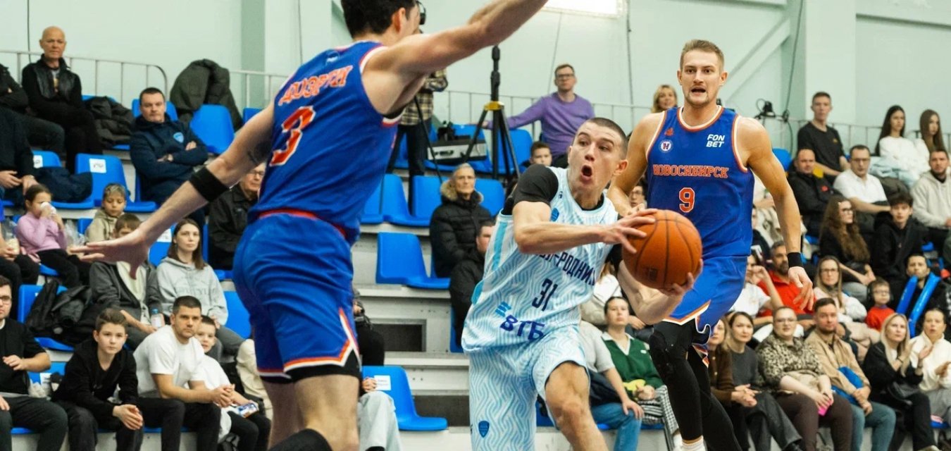 Победа "Купола" в концовке матча