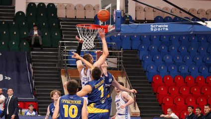 "Динамо" Грозный побеждает ростовчан