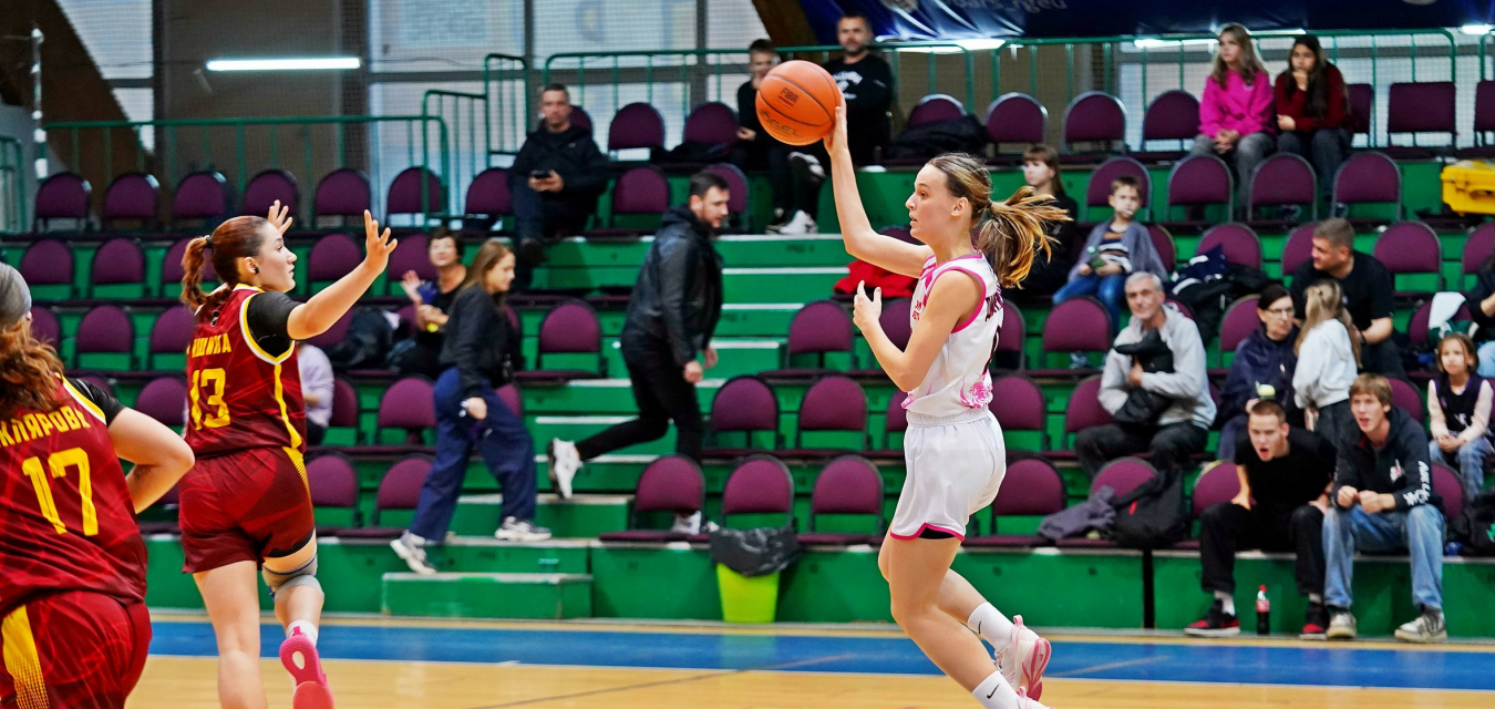 «Ростов-ЮФУ» обыгрывает «Надежду-2»