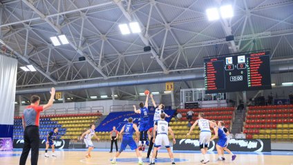 «Югра» убедительно обыграла «Металлург»