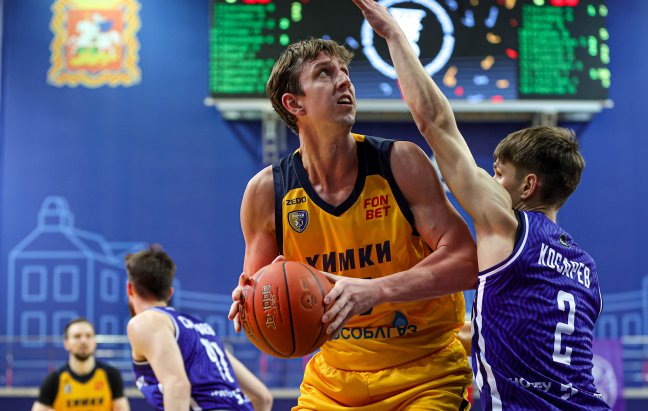 «Химки» вернулись в матче с «Куполом-Родниками» и победили