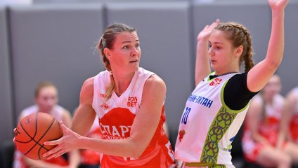 «Спартак» одерживает в Омске первую победу в новом сезоне