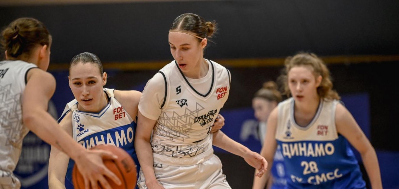 «Славянка-ЧКПЗ» продолжает побеждать на домашнем паркете